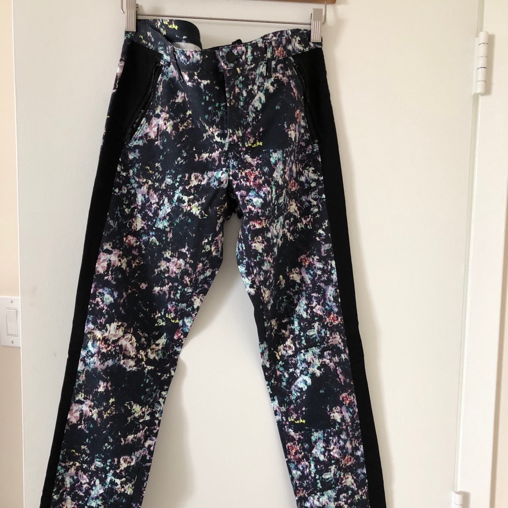 Skinny pants